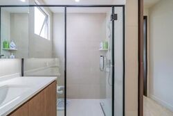 Hillington Green (D23), Condominium #609109101
